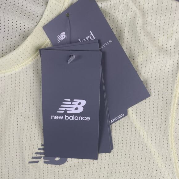 New Balance Women's Large Lime Yellow Polyester Athletic Short Sleeved Tee - Picture 3 of 10